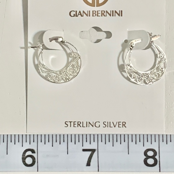 NWT open work filigree small hoop earrings - Picture 2 of 10